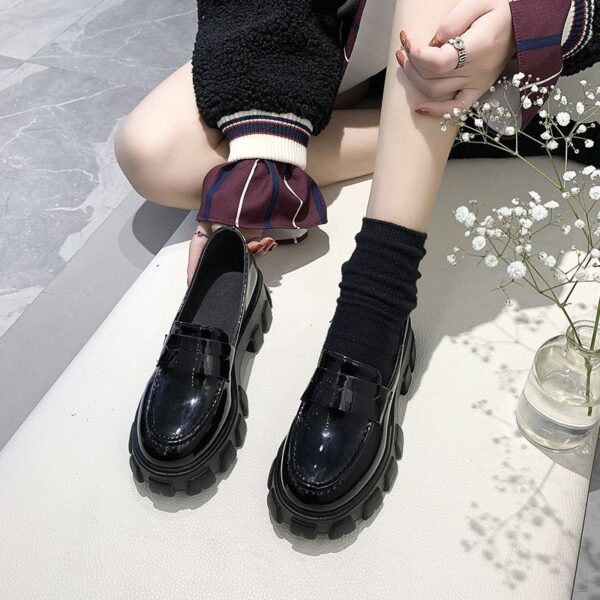 Women's Thick Heel Versatile Black Small Leather Shoes - Image 9