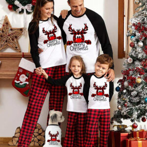Family Christmas Pajamas Matching Sets Christmas Sleepwear Parent-Child Pjs Outfit For Christmas Holiday Xmas Party