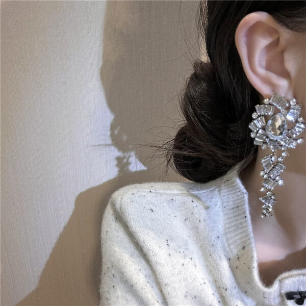 Crystal Shining Diamond Exaggerated Ball Stud Earrings For Dinner Women - Image 6