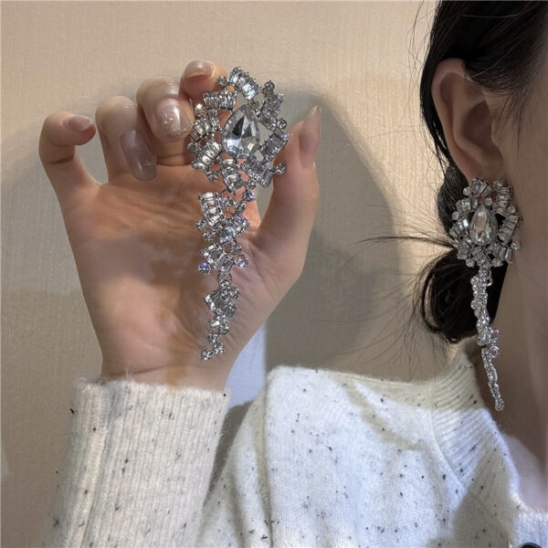 Crystal Shining Diamond Exaggerated Ball Stud Earrings For Dinner Women - Image 7