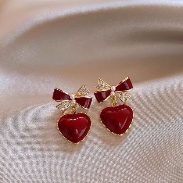 Special Interest Light Luxury Graceful Bow Love Heart Stud Earrings Women - Image 5