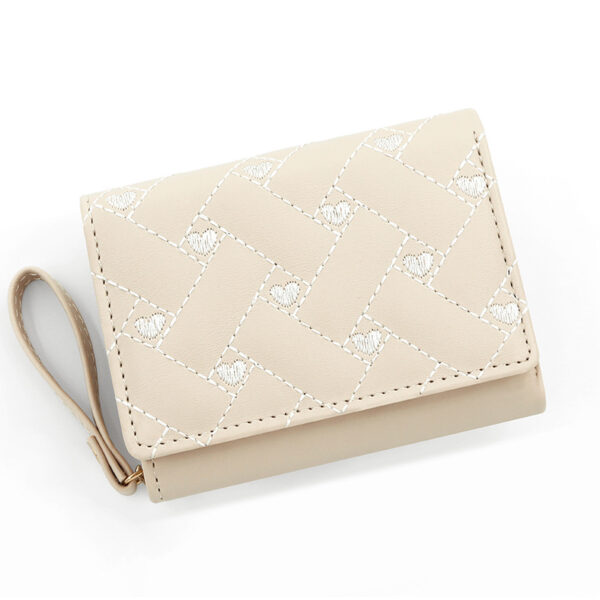 Short And Simple Embroidered Love Heart Multi Card Slots Wallet - Image 9