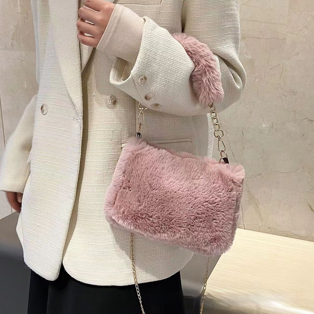 Square Plush Portable Fashion Simple Chain Bag Single-shoulder Bag - Image 6
